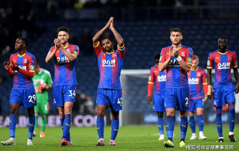 AG-摩纳哥队掀起波澜，突破重围在法国甲级联赛中实现优异表现(蓝染为什么帮一户打友哈巴赫)